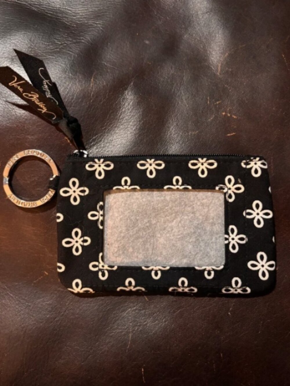 NWOT VERA BRADLEY POUCH - Picture 2 of 4